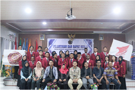 Pelantikan dan Rapat Kerja BEM FST dan FISHUM UNIMUDA Sorong